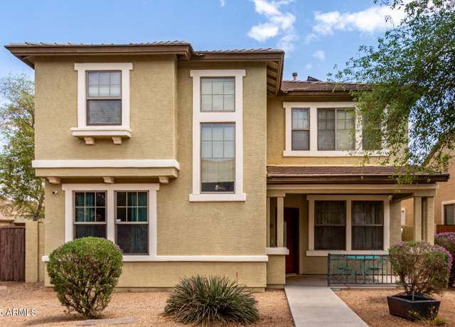 Property at 1835 S Rockwell St, Gilbert, AZ 85295, 4 beds, 2.5 baths