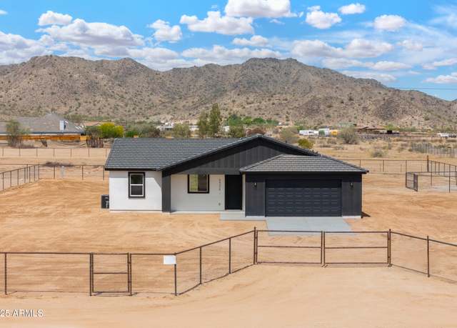 Property at 54375 W Los Santos Ln, Maricopa, AZ 85139, 3 beds, 2 baths
