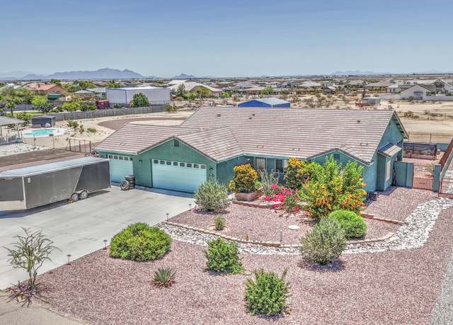 Property at 10793 W Shetland Ln, Casa Grande, AZ 85194, 3 beds, 2 baths