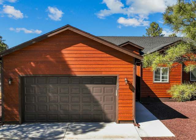 Property at 820 E Black Bear Ln, Show Low, AZ 85901, 3 beds, 2 baths