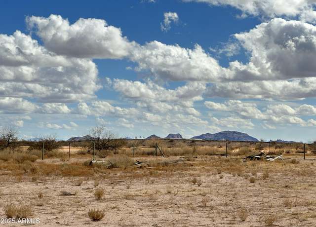 Property at 511-05-002 511-05-002p St S Unit 511-05-002P, Casa Grande, AZ 85193