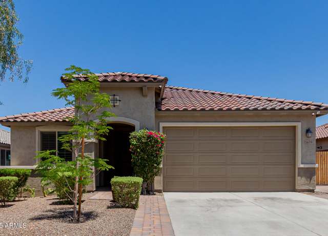 Property at 5659 N 195th Dr, Litchfield Park, AZ 85340, 4 beds, 2 baths