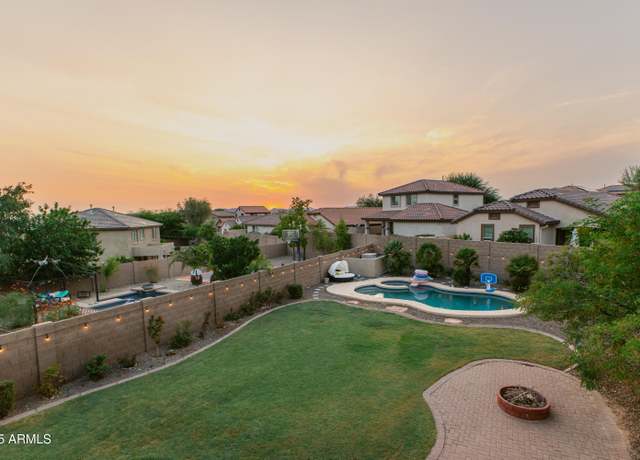 Property at 7336 W Desert Mirage Dr, Peoria, AZ 85383, 3 beds, 2.5 baths