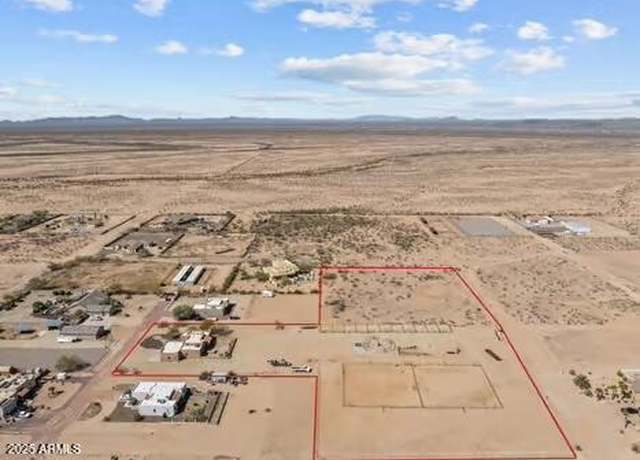 Property at 25718 W Baker Dr, Wittmann, AZ 85361, 3 beds, 2 baths