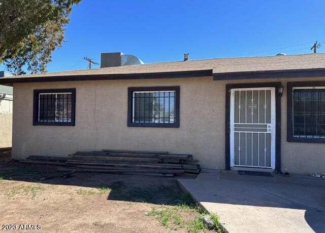 Property at 2729 W Keim Dr, Phoenix, AZ 85017, 4 beds, 2 baths