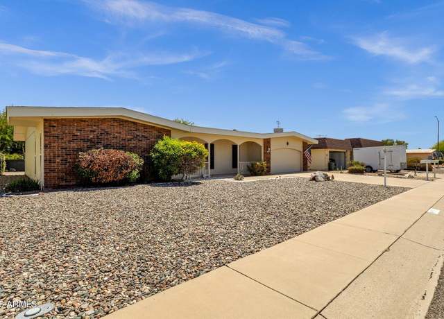 Property at 10645 W Sequoia Dr, Sun City, AZ 85373, 2 beds, 2 baths