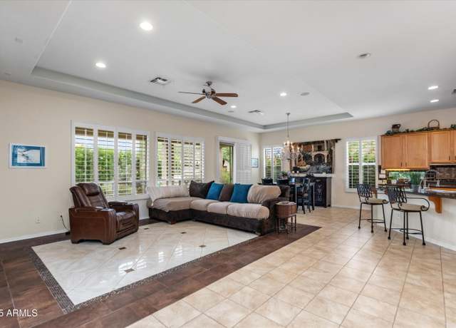 Property at 4234 E Narrowleaf Dr, Gilbert, AZ 85298, 2 beds, 2 baths