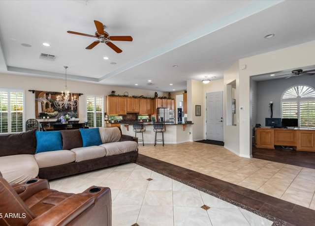 Property at 4234 E Narrowleaf Dr, Gilbert, AZ 85298, 2 beds, 2 baths