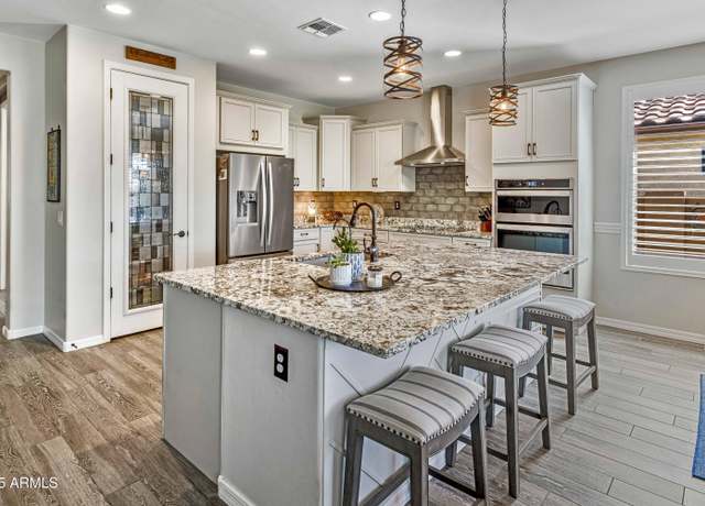 Property at 12035 N Raphael Way, Tucson, AZ 85742, 2 beds, 2 baths