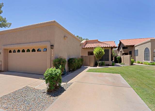 Property at 4039 E Paradise Dr, Phoenix, AZ 85028, 3 beds, 2 baths