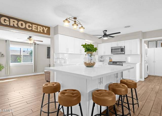 Property at 1715 W Carol Ave, Mesa, AZ 85202, 3 beds, 2 baths