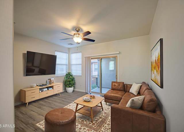 Property at 1624 N 77th Gln, Phoenix, AZ 85035, 3 beds, 2.5 baths