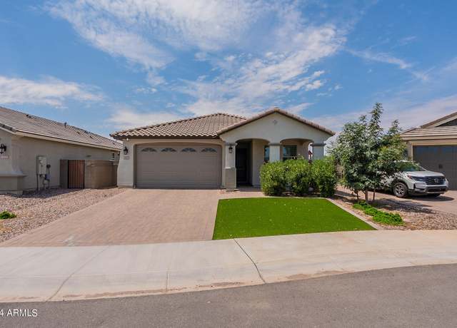 Property at 3023 W New River Dr, San Tan Valley, AZ 85144, 3 beds, 3 baths