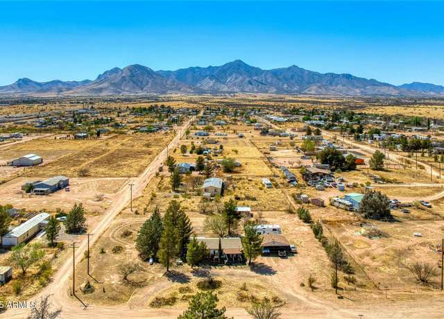 Property at 10192 S Rainbow Ranch Rd, Hereford, AZ 85615, 3 beds, 2 baths