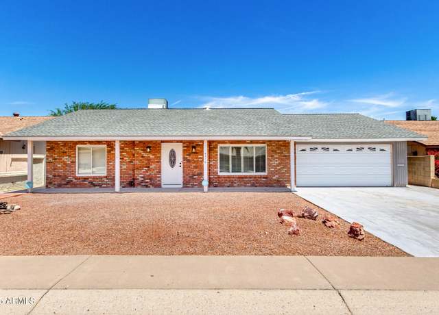 Property at 4310 E Sacaton St, Phoenix, AZ 85044, 3 beds, 2 baths