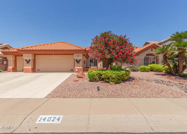 Property at 14024 W Gunsight Dr, Sun City West, AZ 85375, 2 beds, 3 baths