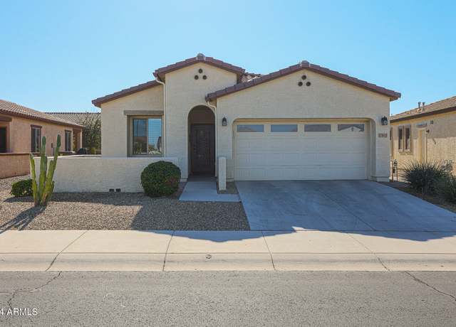 Property at 17915 W Silver Fox Way, Goodyear, AZ 85338, 2 beds, 2 baths