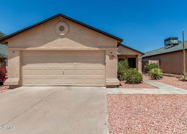 Property at 2906 W Irma Ln, Phoenix, AZ 85027, 3 beds, 2 baths
