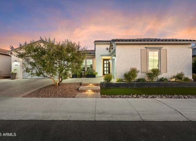 Property at 3129 E Daley Ln, Phoenix, AZ 85050, 3 beds, 3.5 baths