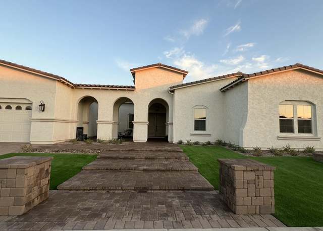 Property at 18909 E Ashridge Dr, Queen Creek, AZ 85142, 4 beds, 4.5 baths