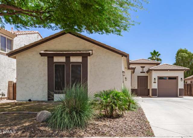 Property at 6805 S Sapphire Way, Chandler, AZ 85249, 3 beds, 2.5 baths