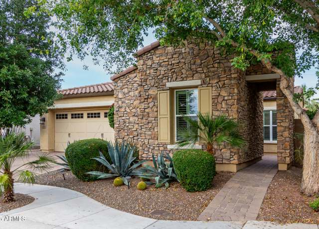Property at 4519 N 29th Way, Phoenix, AZ 85016, 3 beds, 3 baths