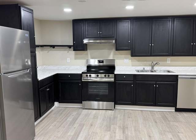 Property at 1983 E Don Carlos Ave, Tempe, AZ 85281, 4 beds, 2 baths