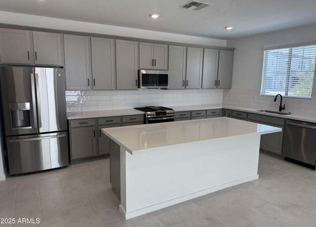 Property at 26425 N 24th Gln, Phoenix, AZ 85085, 3 beds, 2.5 baths