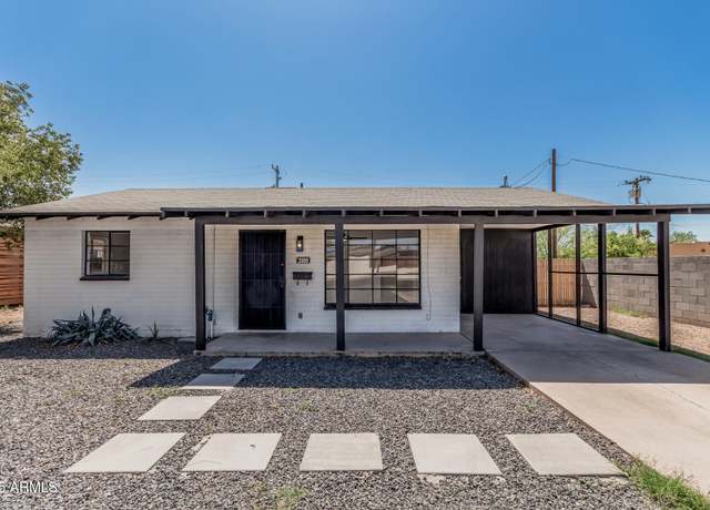 Property at 2009 E Clarendon Ave, Phoenix, AZ 85016, 2 beds, 1 bath