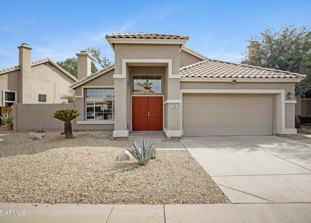 Property at 115 W EL Freda Rd, Tempe, AZ 85284, 3 beds, 2 baths