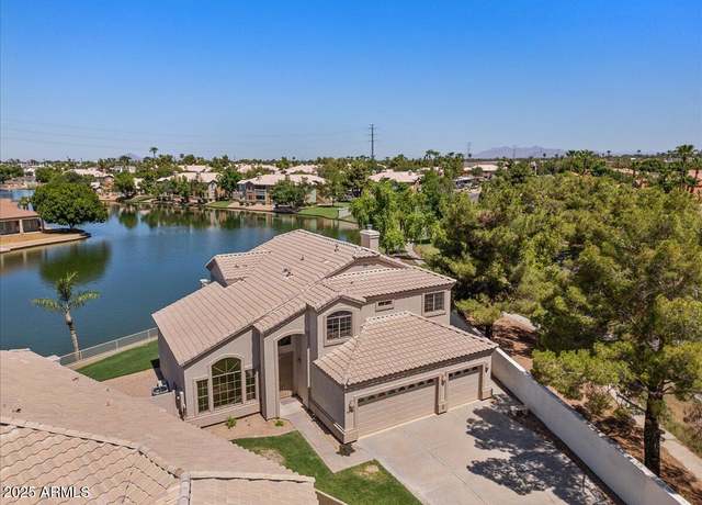 Property at 1414 N Palmsprings Dr, Gilbert, AZ 85234, 5 beds, 3 baths