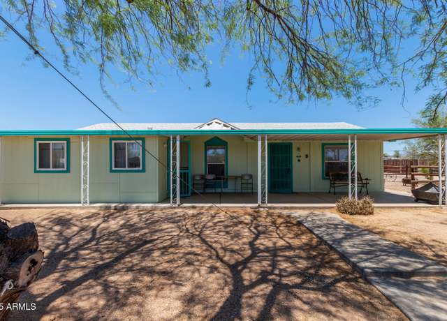 Property at 1822 W Smoketree St, Apache Junction, AZ 85120, 2 beds, 2 baths