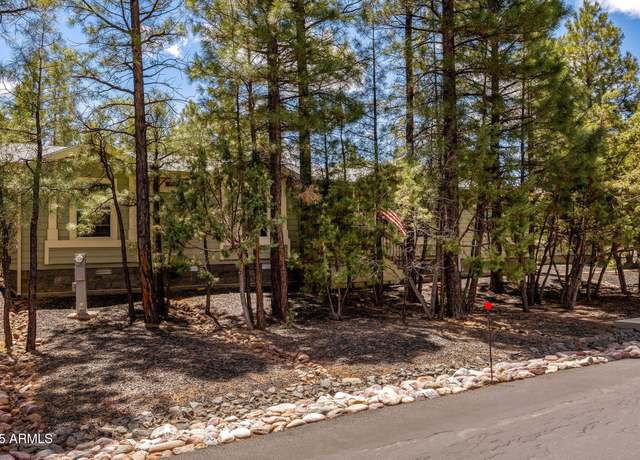 Property at 2041 W Hacienda Way, Show Low, AZ 85901, 3 beds, 2 baths