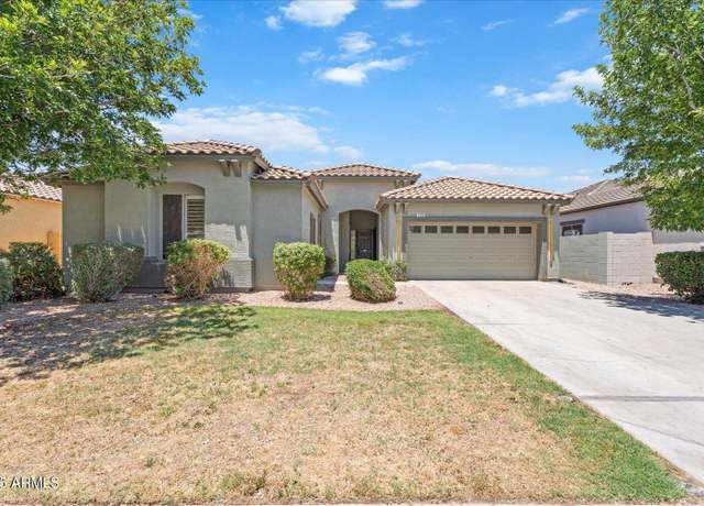 Property at 4278 E Del Rio Dr, San Tan Valley, AZ 85140, 4 beds, 2.5 baths