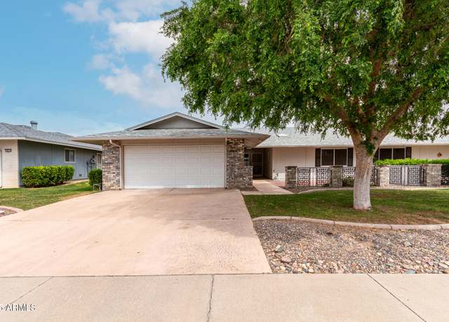 Property at 18029 N Desert Glen Dr, Sun City West, AZ 85375, 2 beds, 2 baths