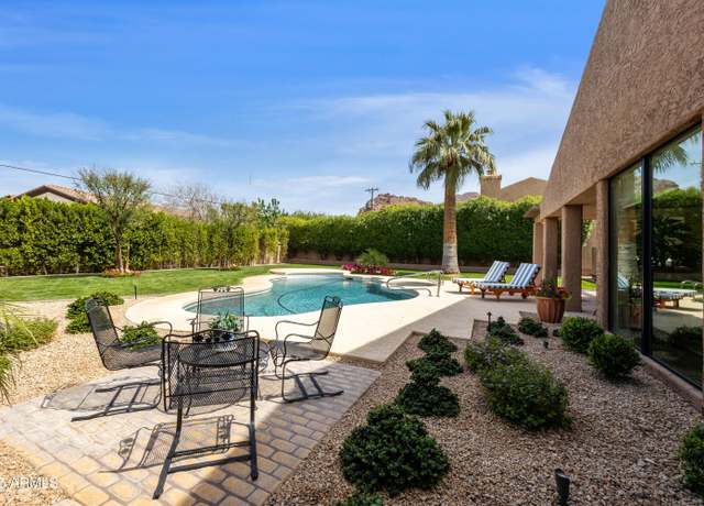 Property at 4436 E Camelback Rd #37, Phoenix, AZ 85018, 3 beds, 3.5 baths