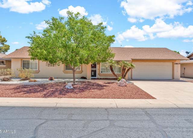 Property at 19605 N Welk Dr, Sun City, AZ 85373, 3 beds, 1.75 baths