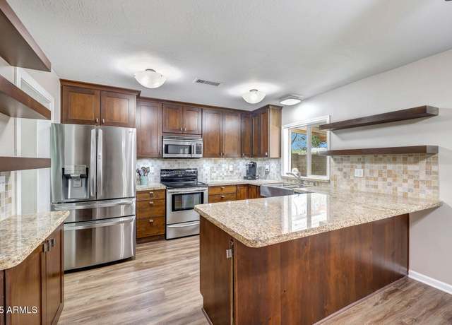 Property at 4808 W Shaw Butte Dr, Glendale, AZ 85304, 3 beds, 1.75 baths