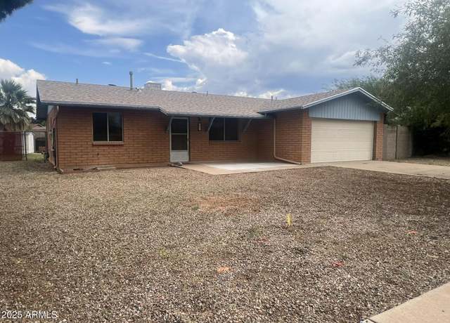 Property at 611 Palo Verde Dr, Sierra Vista, AZ 85635, 3 beds, 2 baths