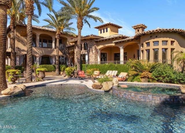 Property at 6876 S Star Dr, Gilbert, AZ 85298, 6 beds, 7 baths
