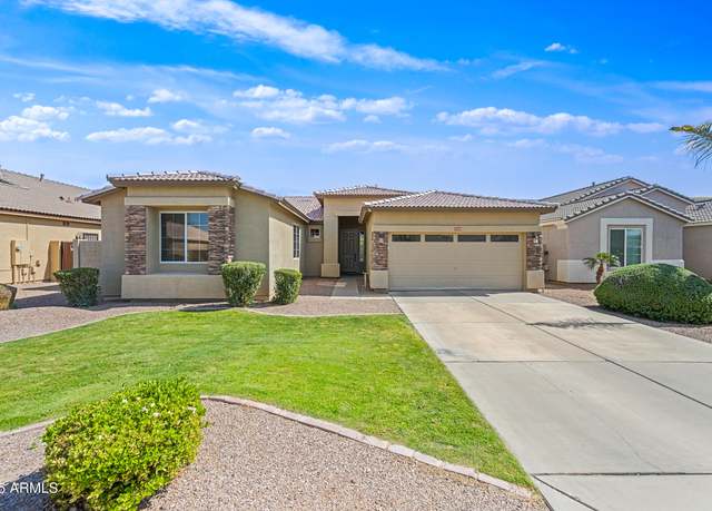 Property at 3383 E Santa FE Ln, Gilbert, AZ 85297, 4 beds, 2 baths