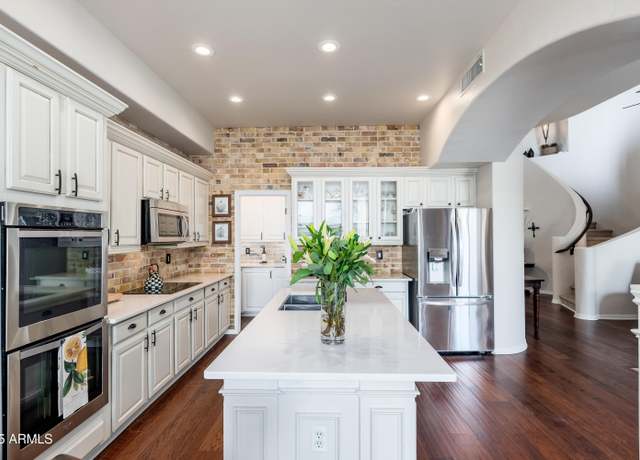Property at 15240 N Clubgate Dr #160, Scottsdale, AZ 85254, 3 beds, 2.5 baths
