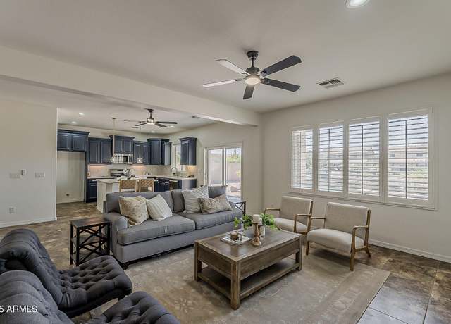 Property at 40759 W Bravo Dr, Maricopa, AZ 85138, 5 beds, 3 baths