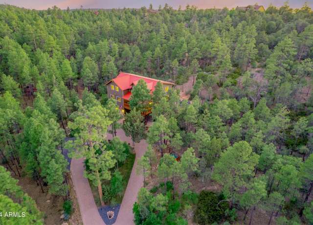 Property at 2020 S Pleasant View Dr, Show Low, AZ 85901, 6 beds, 4 baths