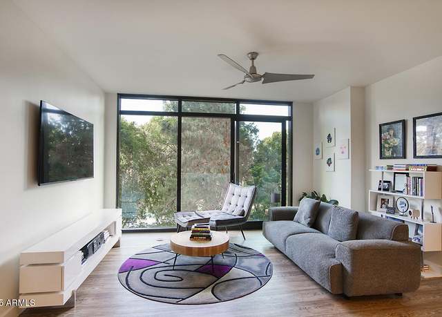 Property at 200 W Portland St #324, Phoenix, AZ 85003, 2 beds, 2 baths