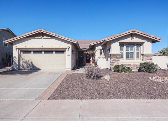 Property at 2406 S Pecan Dr, Chandler, AZ 85286, 4 beds, 2 baths