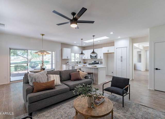Property at 22408 N Las Vegas Dr, Sun City West, AZ 85375, 2 beds, 2 baths