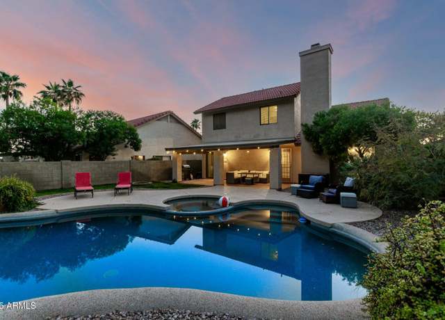 Property at 15621 S 37th Way, Phoenix, AZ 85048, 3 beds, 2.5 baths