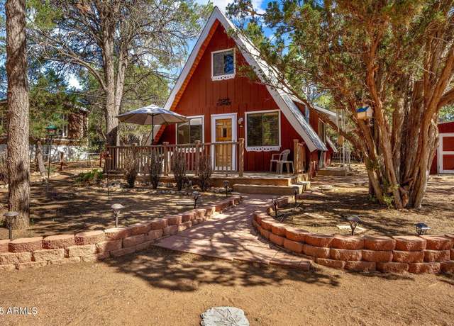Property at 2158 Fishermans Rd, Overgaard, AZ 85933, 2 beds, 1 bath