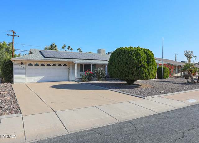 Property at 12601 N Augusta Dr, Sun City, AZ 85351, 3 beds, 2 baths